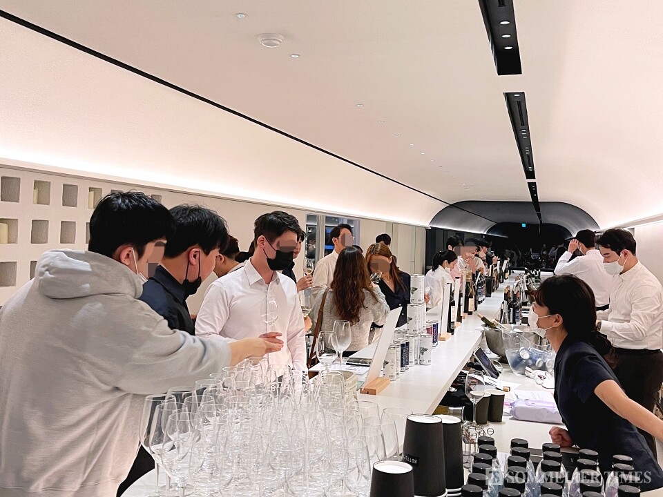 제1회 보틀샤크 그랜드 테이스팅이 와인소셜에서 열렸다.