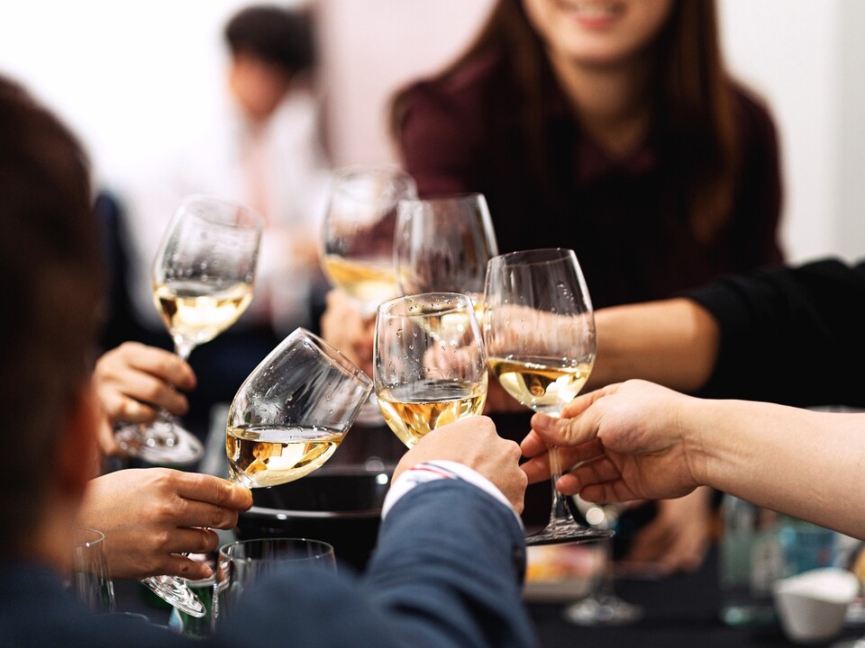 뚜렷한 향과 맛으로 매력을 어필하는 헝가리와인