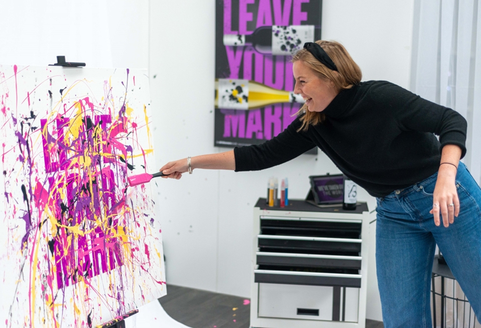 Leave Your Mark 테마로 견습생 프로그램을 진행하는 아콜레이드 와인 영국지사