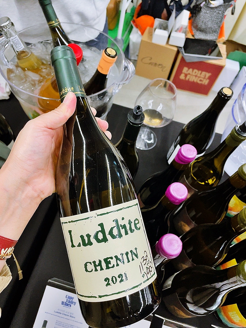 남아공전문 와인수입사 케이프밸리의 슈냉 블랑, 루다이트(Luddite)