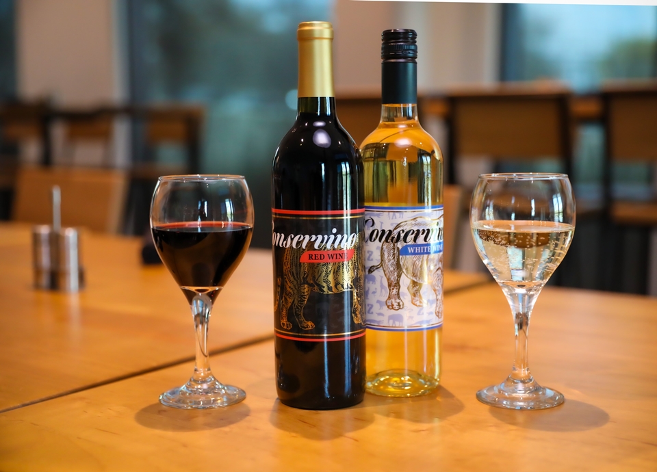 야생동물 보호 지원을 위해 만들어진 '콘세르비노(Conservino)' 와인 (사진=San Antonio Zoological Society)