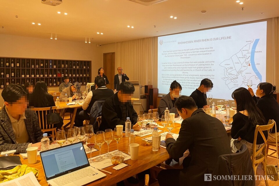 잠실 루얼에서 개최된 독일 와인 명가 ‘군트럼(Guntrum)’ 시음회