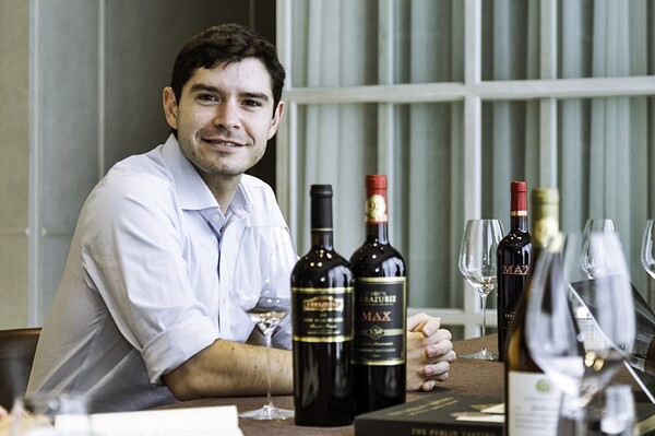 에라주리즈(ERRÁZURIZ) 수석 와인메이커 토마스 무노즈(Tomás Muñoz)