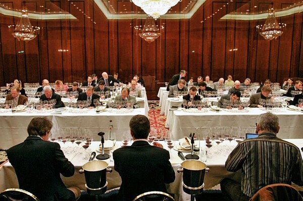 '베를린 테이스팅'은 에라주리즈와 칠레 와인에 대한 고정관념을 시원하게 타파한 모험이자 전략적 이벤트였다