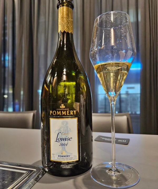 Champagne Pommery Cuvee Louise 2004