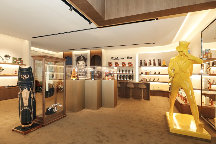 갤러리아백화점 명품관 WEST 4F에 마련된 ‘하일랜더 바’ 전경 (사진=디아지오코리아)