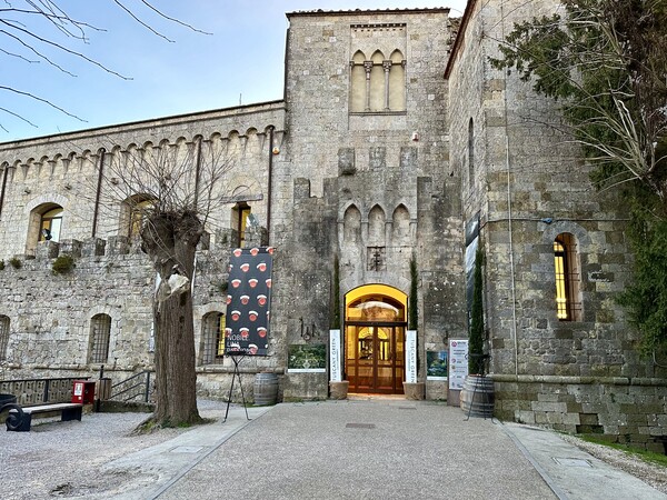 몬테풀차노 요새