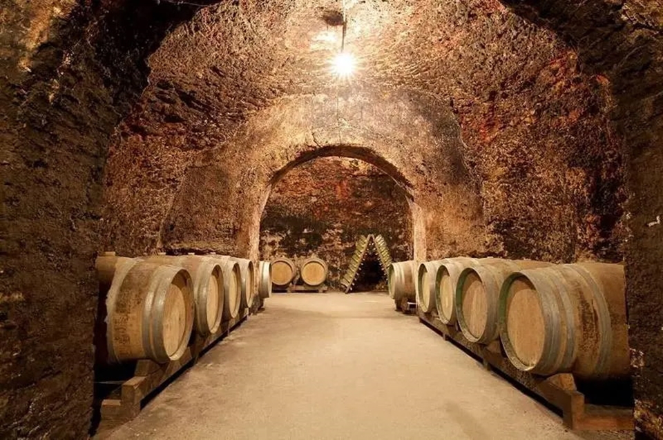 헤수스 디아즈 에 히오스의 와인 동굴 ©코메나르 데 오레하 공식 관광안내사이트 turismo.aytocdo.com