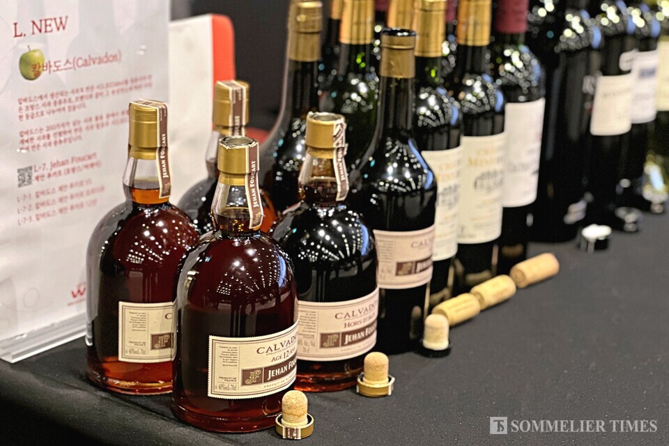'칼바도스(Calvados)'를 비롯한 신규 브랜드 4종을 함께 소개했다.