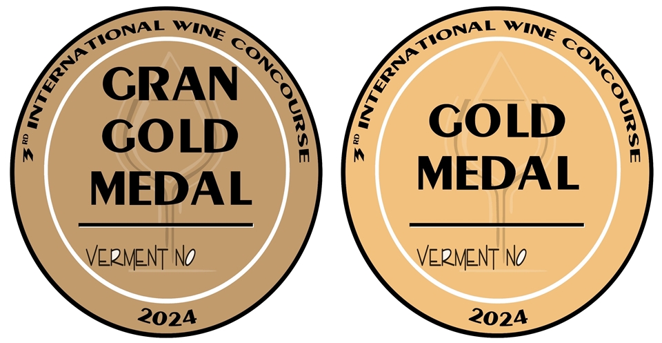 메달을 획득한 와인은 위의 마크를 부착 및 사용할 수 있다