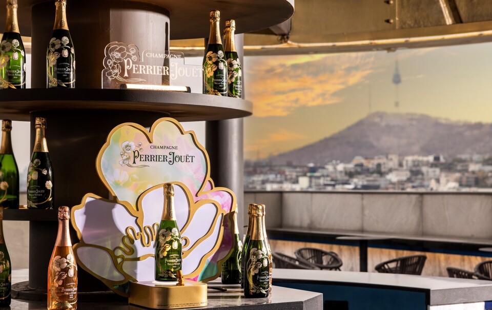 몬드리안 서울 이태원 프리빌리지 바 (사진=몬드리안 서울 이태원)