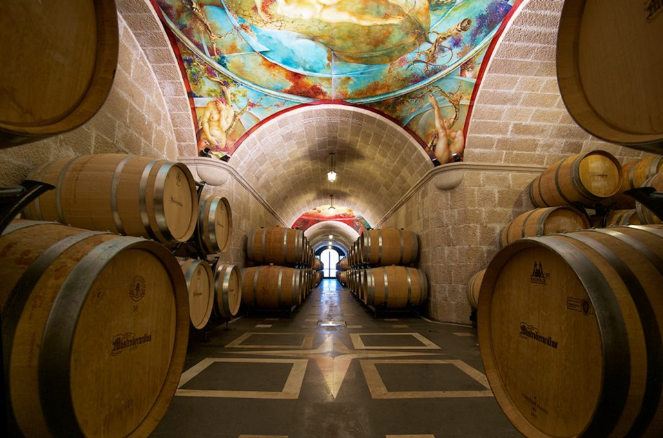 @Decanter(https://www.decanter.com/sponsored/mastroberardino-unlocking-the-secrets-of-irpinia-496939/)