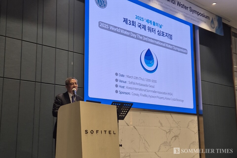 (사)한국국제소믈리에협회 고재윤 협회장(경희대 고황명예교수)