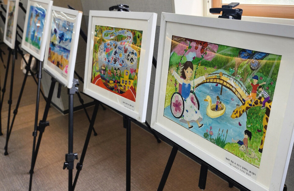 '제4회 승가원 어린이 그림공모전' 작품들 (사진=승가원 제공)