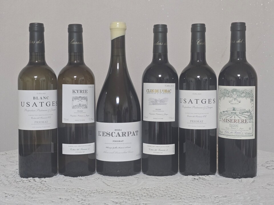 국내 수입된 레스카르페트 2024(L’ESCARPAT, 2024), 블랑 우사제스 2024(Blanc Usatges 2024), 키리에 2023(Kyrie, 2023), 우사제스 2023(Usatges 2023), 미세레르 2014(Miserere 2014),  클로 드 로박 2014(Clos de l'Obac 2014) 와인들