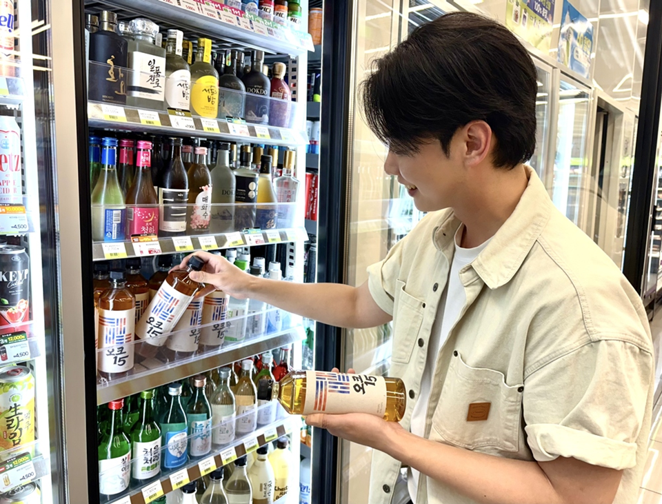 오크 15도 (사진=BGF리테일)