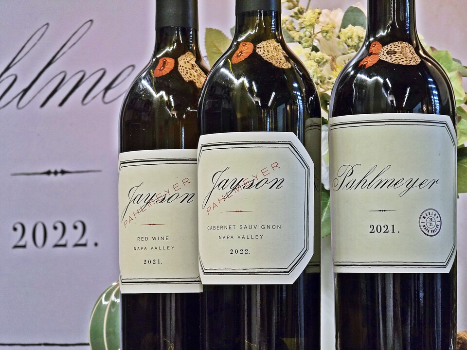 팔메이어 제이슨 소비뇽 블랑(Pahlmeyer Jayson Sauvignon Blanc) 2023, 제이슨 샤도네이(Pahlmeyer Jayson Chardonnay) 2021, 제이슨 레드(Pahlmeyer Jayson Red) 2021, 제이슨 카베르네 소비뇽(Pahlmeyer Jayson Cabernet Sauvignon) 2022 그리고 팔메이어 에스테이트 멜롯(Pahlmeyer Estate Merlot) 2021 총 5종의 와인을 비교 테이스팅할 수 있었던 세미나