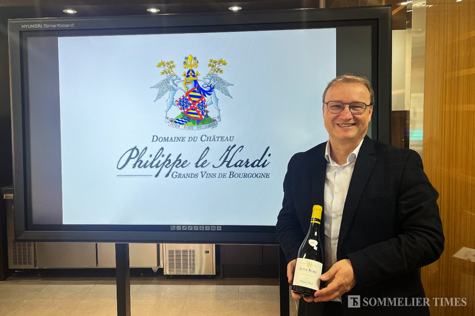 필립 르 아르디의 수출 매니저 '패트릭 파이낸스(Patrick Finance)'