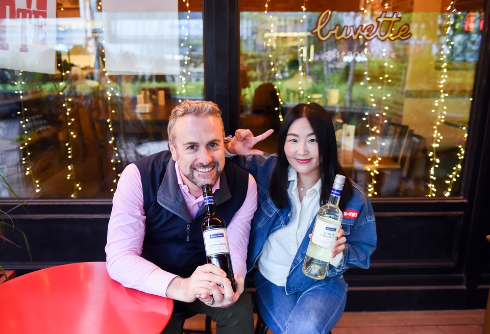 호주 맥라렌 베일을 대표하는 와이너리 위라 위라(Wirra Wirra)의 CEO이자 MW 매튜 딜러(Matthew Deller)가 방한했다