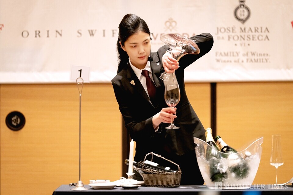 제21회 한국 국가대표 소믈리에 경기대회 결선 우승자 이다은 소믈리에